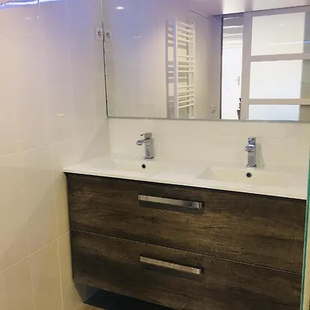 Au Bord De La Dhuy Orges